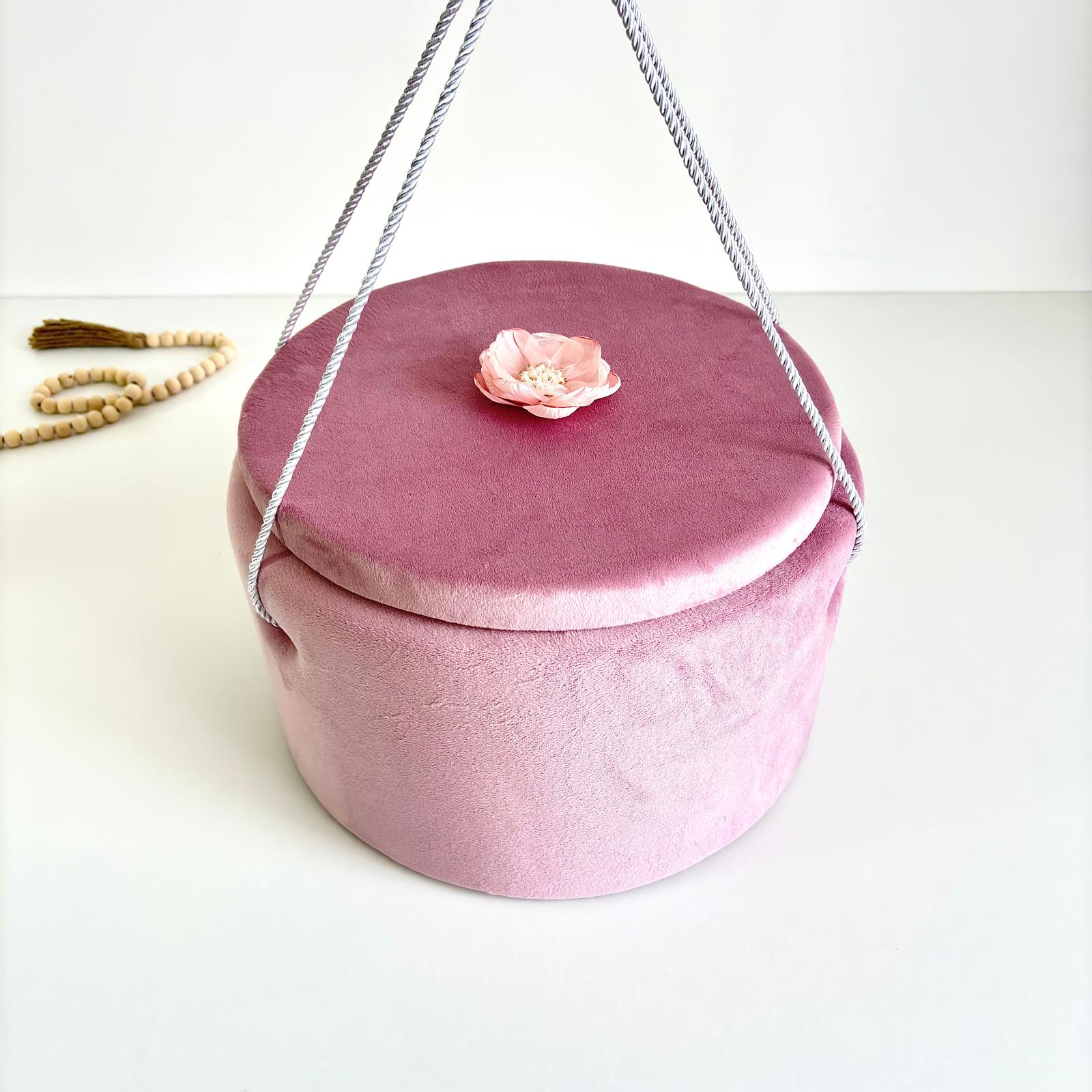 Cufăr pentru Trusoul de Botez Buretat cu Catifea Roz pudra