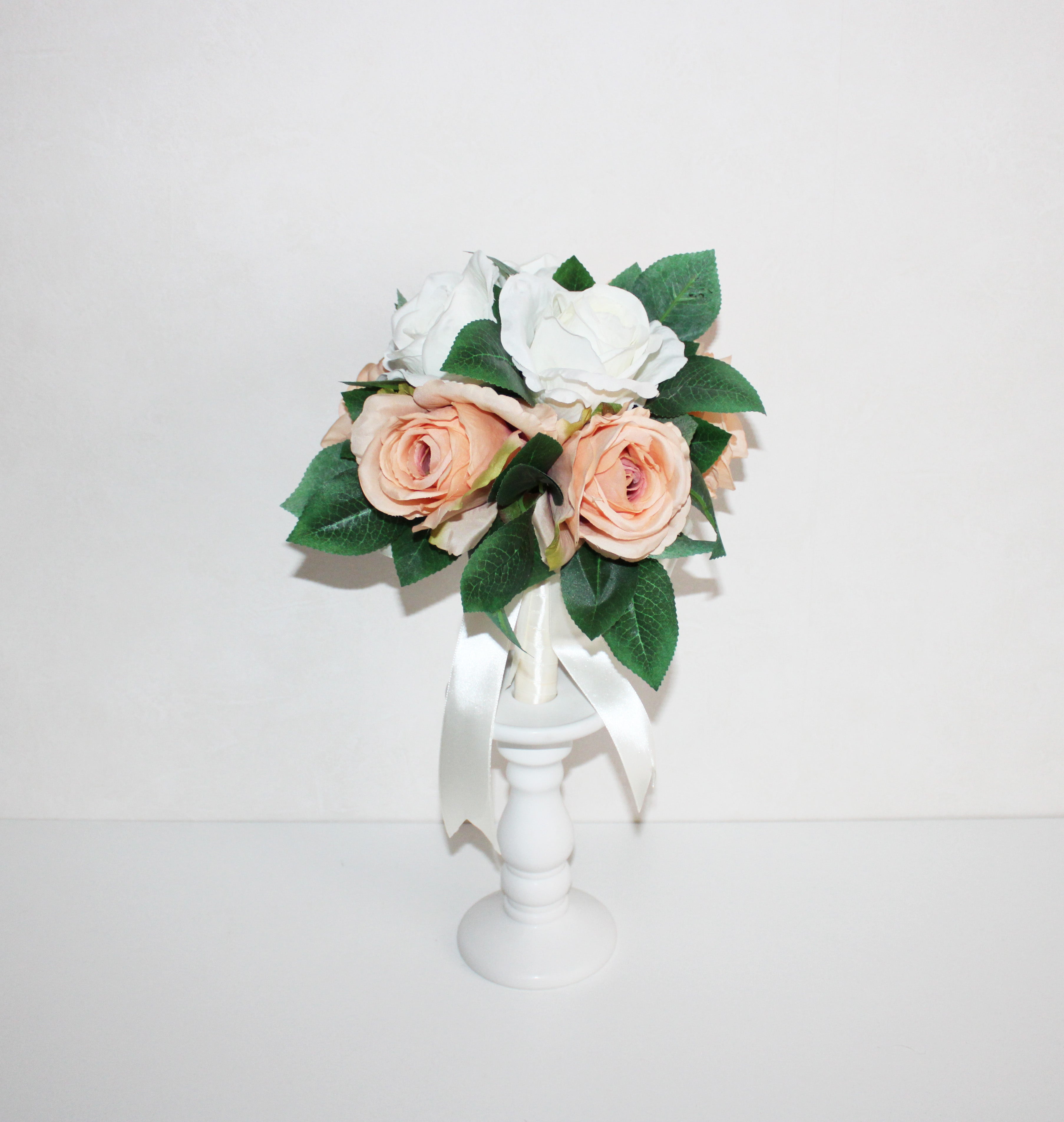 Buchet de flori pentru Mireasa -Model 044