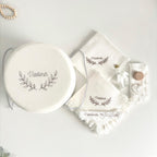 Trusou din Muselina Pentru Botez Personalizat + Cutie Pentru Trusou Personalizată TB022