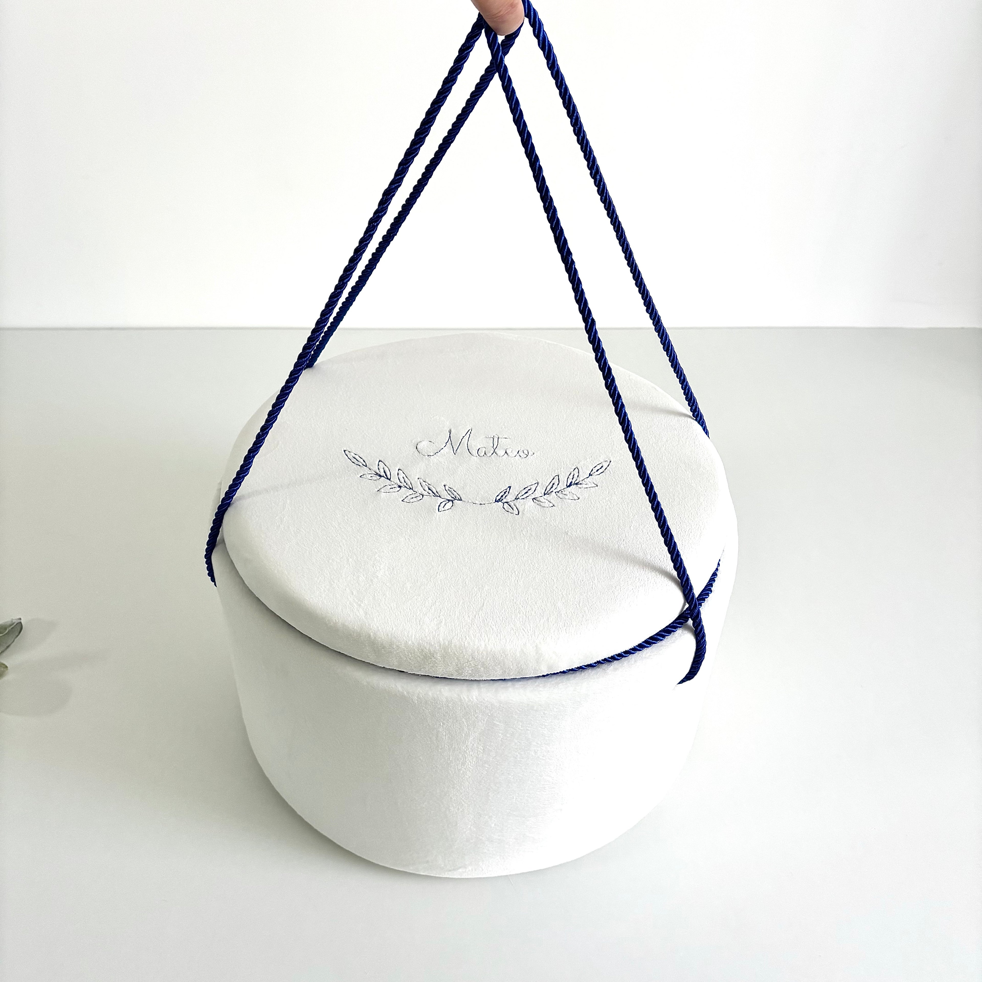 Cutie Personalizată Pentru Trusoul de Botez Model B009