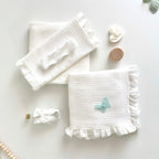 Trusou din Muselina Ivory Pentru Botez cu Fluture Bleu