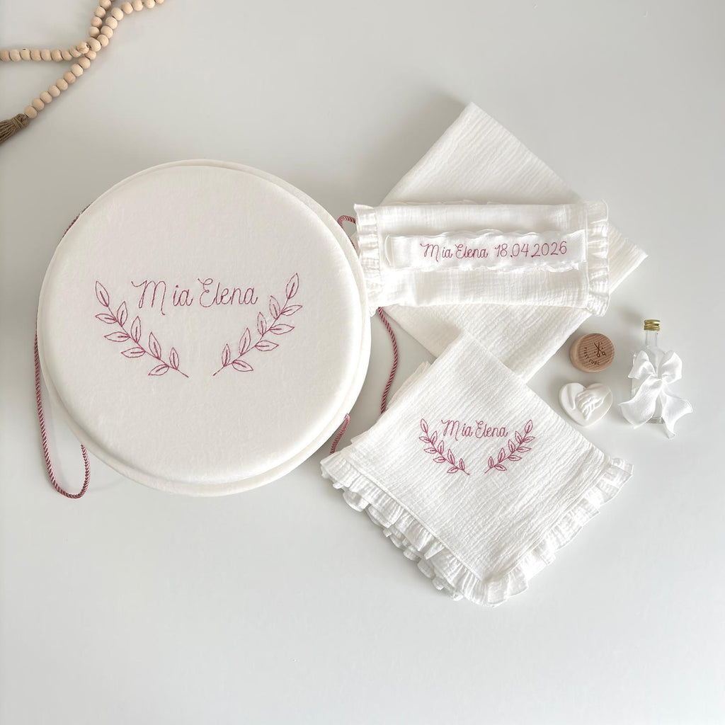 Set Trusou personalizat pentru Botez la Biserică-Mia Elena