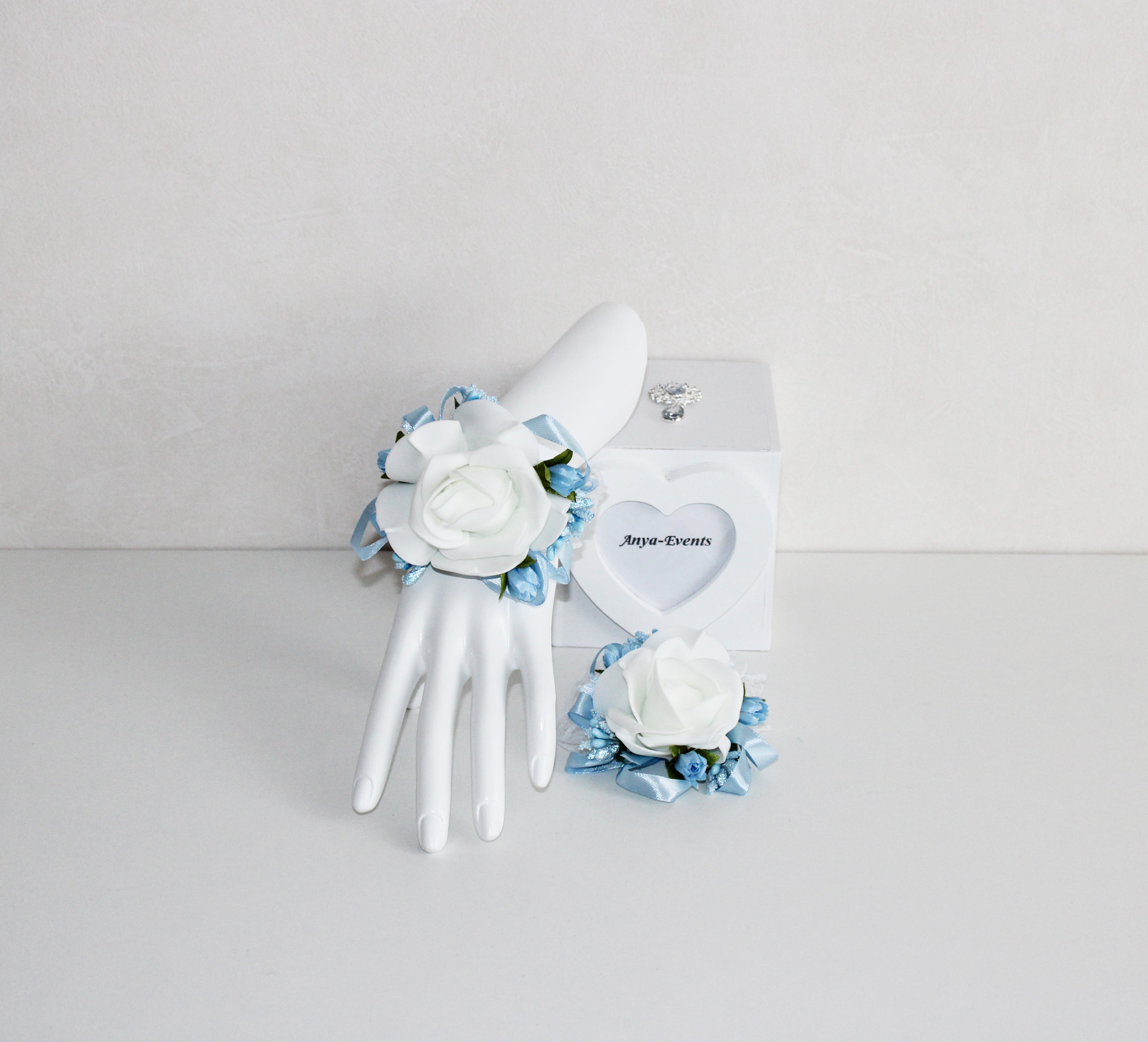 Flori pentru nunta -Brățara corsaj B025