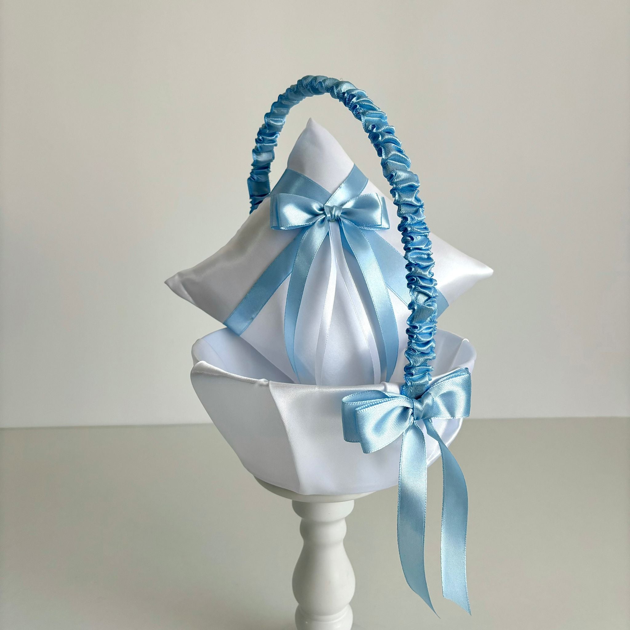 Coșuleț și Pernuță pentru Nuntă cu panglică Bleo